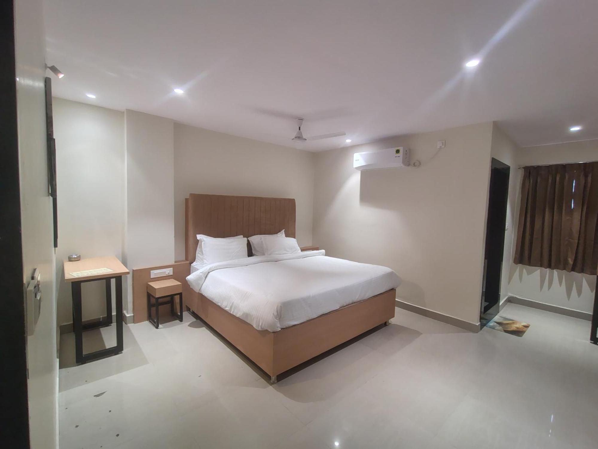 Hotel Blueearth Vizianagaram Exterior photo